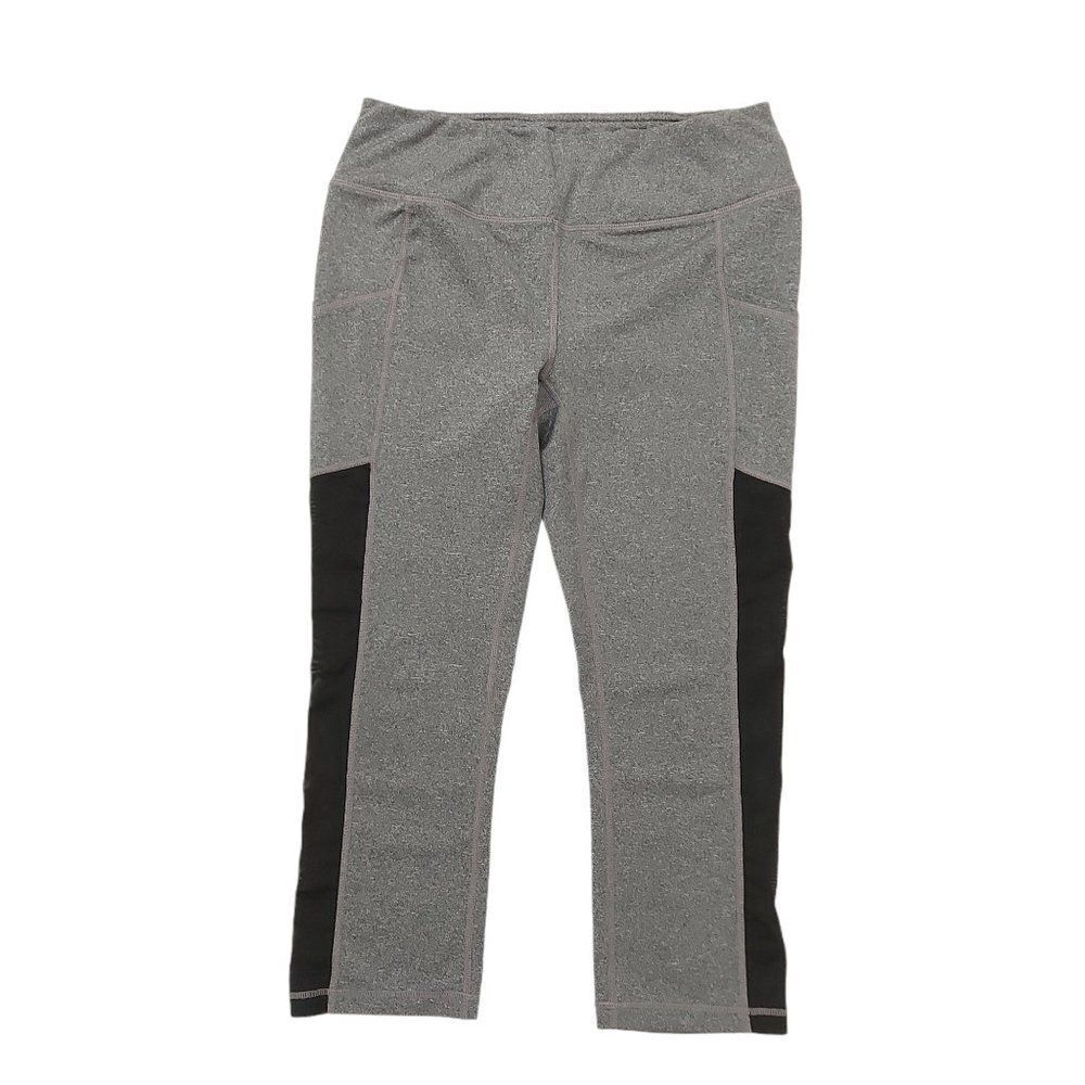 Reebok Capri Leggings Womens Size Medium Breathable Workout Running Gray